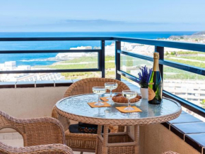 1409 Luxury Paraiso sea view